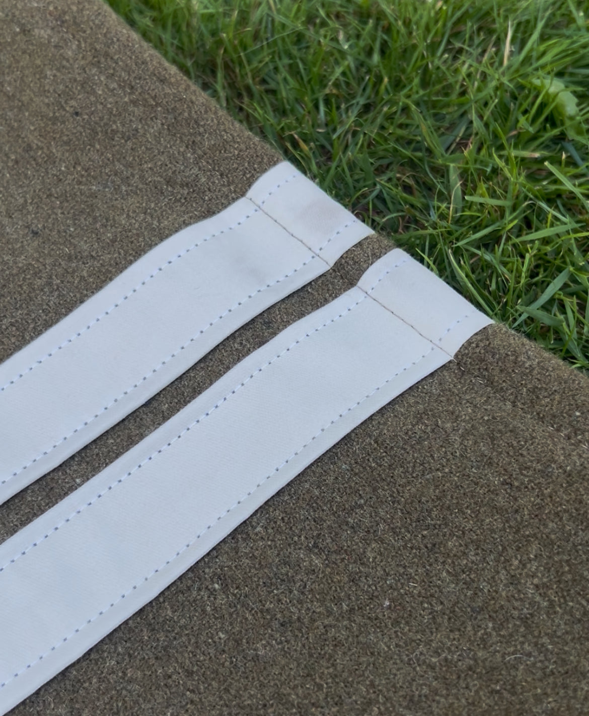 Wool Back Stripe Swaggy Pants