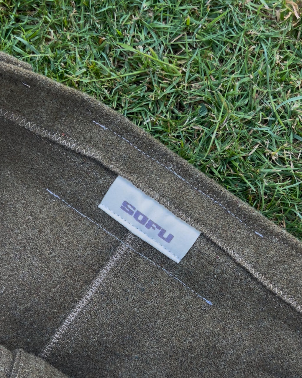 Wool Back Stripe Swaggy Pants