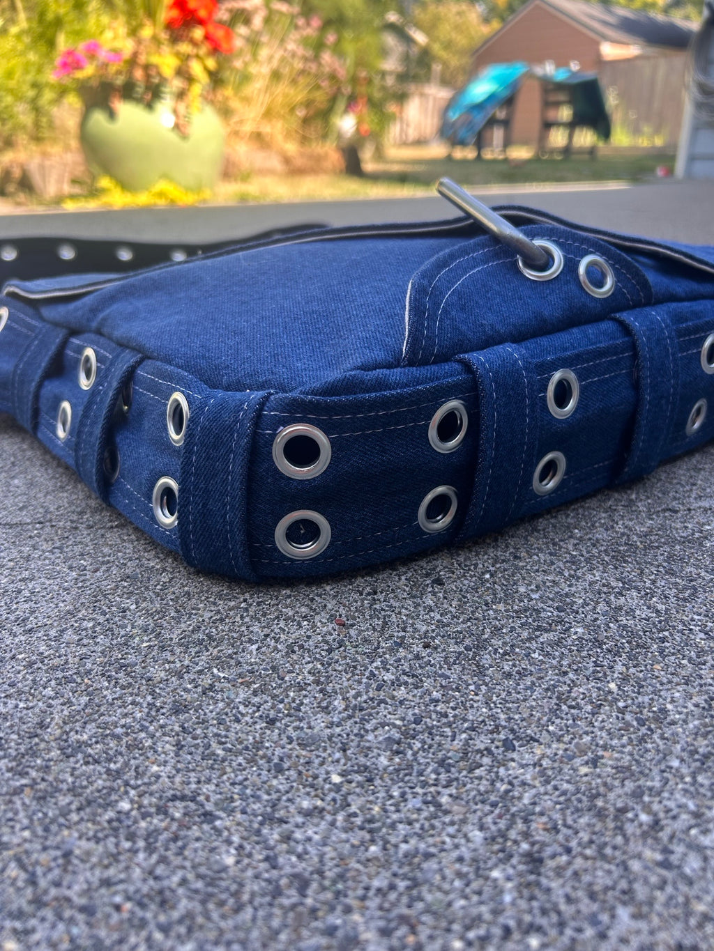 Grommet Bag